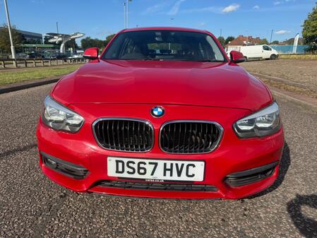 BMW 1 SERIES 2.0 118d SE 5-door