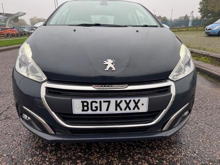 PEUGEOT 208 1.6 BlueHDi Allure