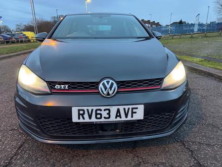 VOLKSWAGEN GOLF 2.0 TSI BlueMotion Tech GTI