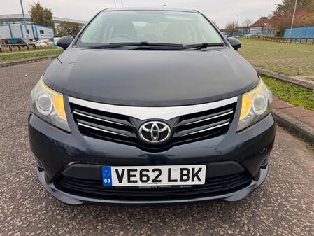 TOYOTA AVENSIS 2.0 D-4D T2